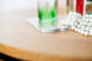 Unikalus-lietas-dervos-padeklas